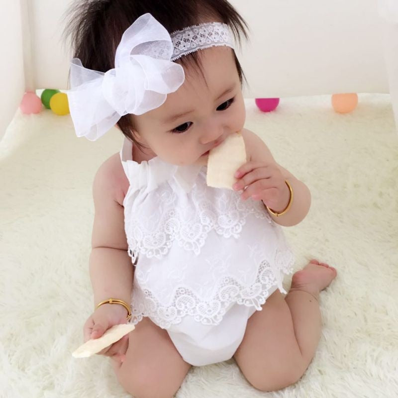 Sweet Little Bloomers: Newborn Baby Girls Flower Lace Bodysuit Outfits