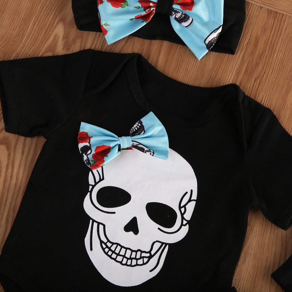 Baby Girl Set O Skulls